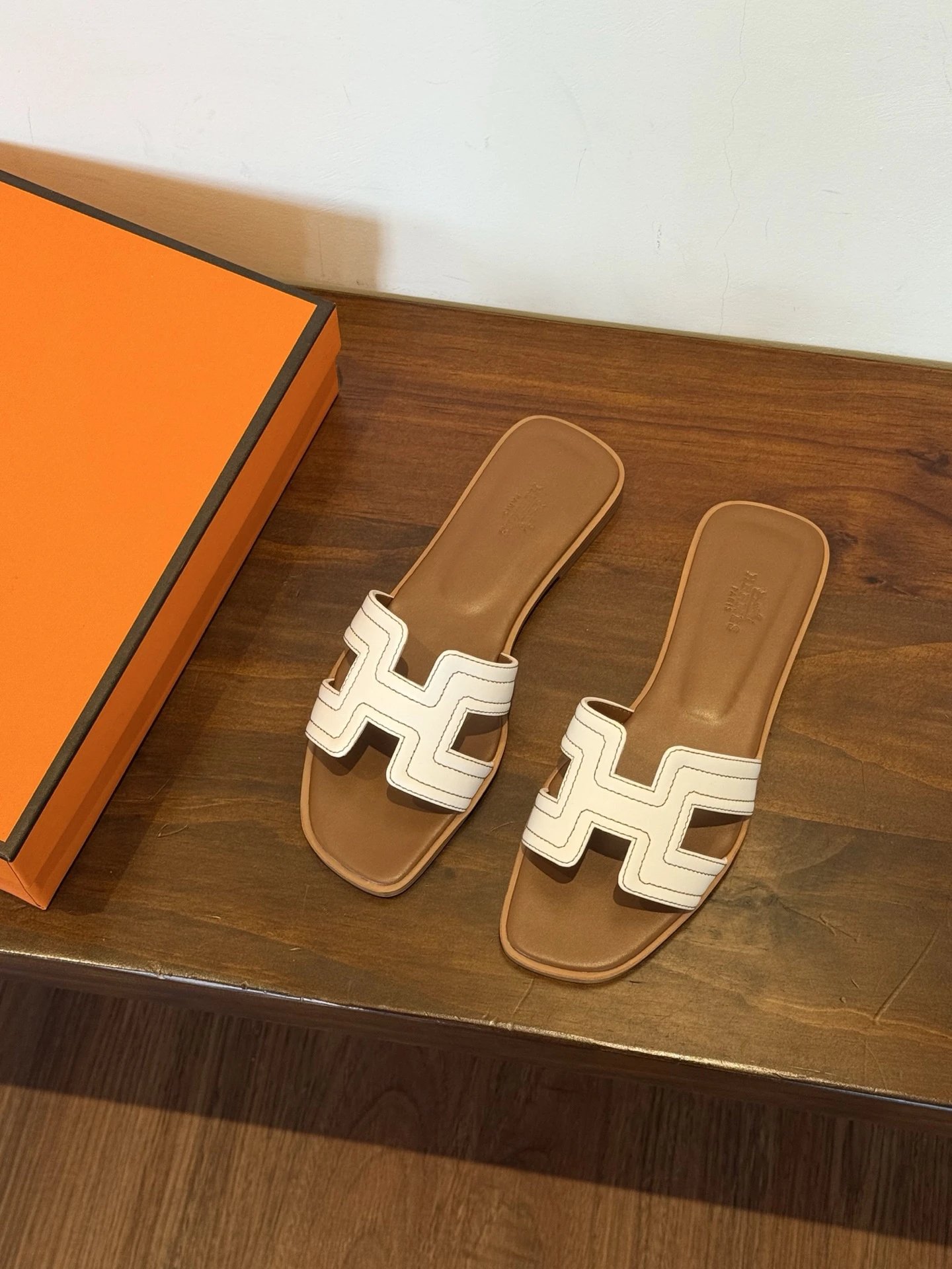 Hermes H Design White Tan Leather Sandals