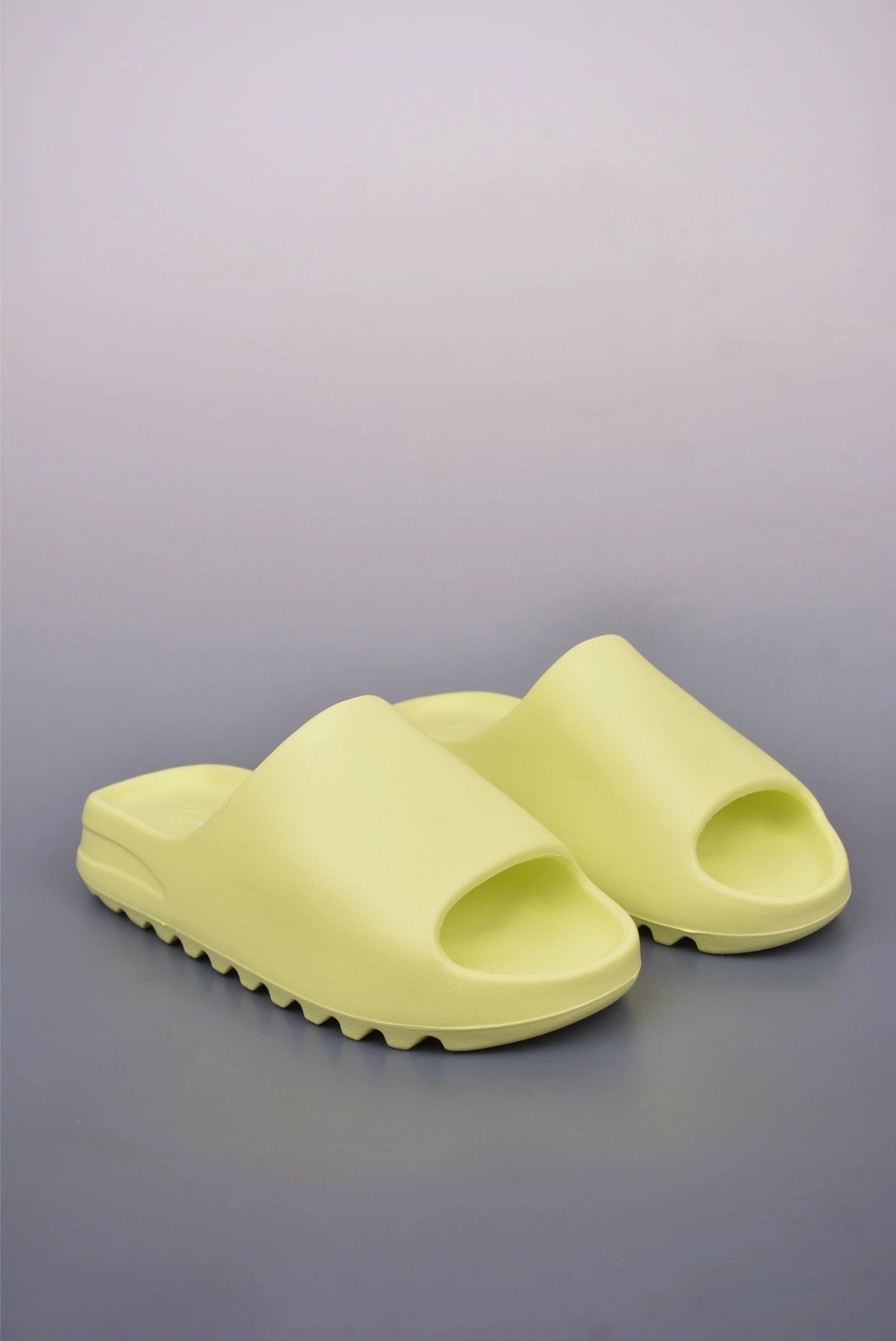 Yeezy Slide Light Yellow Unisex Summer Casual Sandals