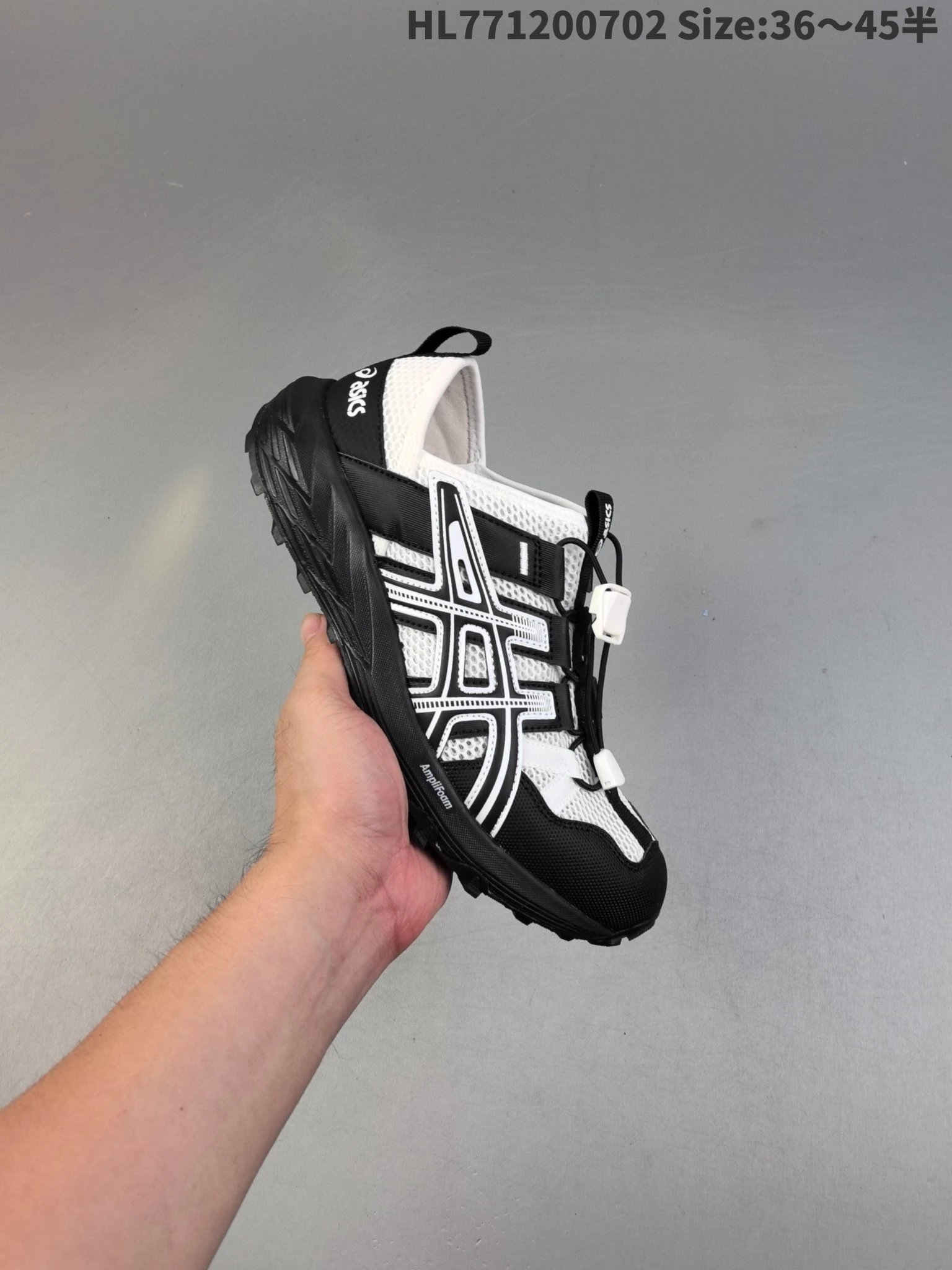ASICS HL771200702 Men’s Black White Running Shoes
