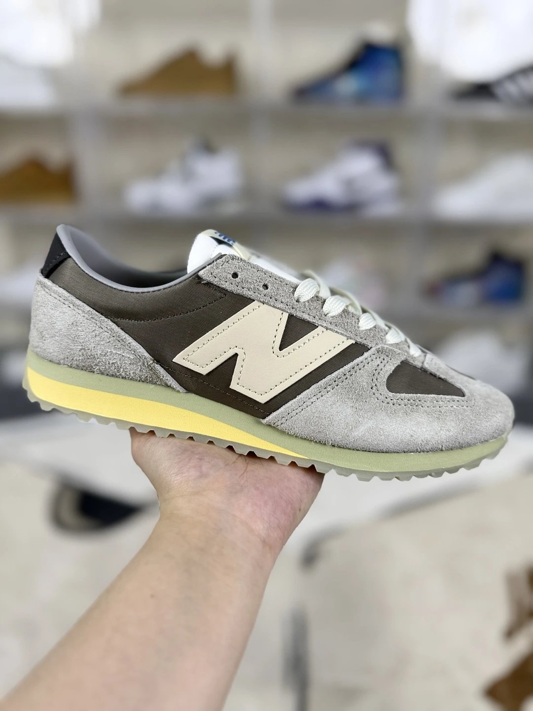 Alexander McQueen Beige Canvas Chunky Sneakers