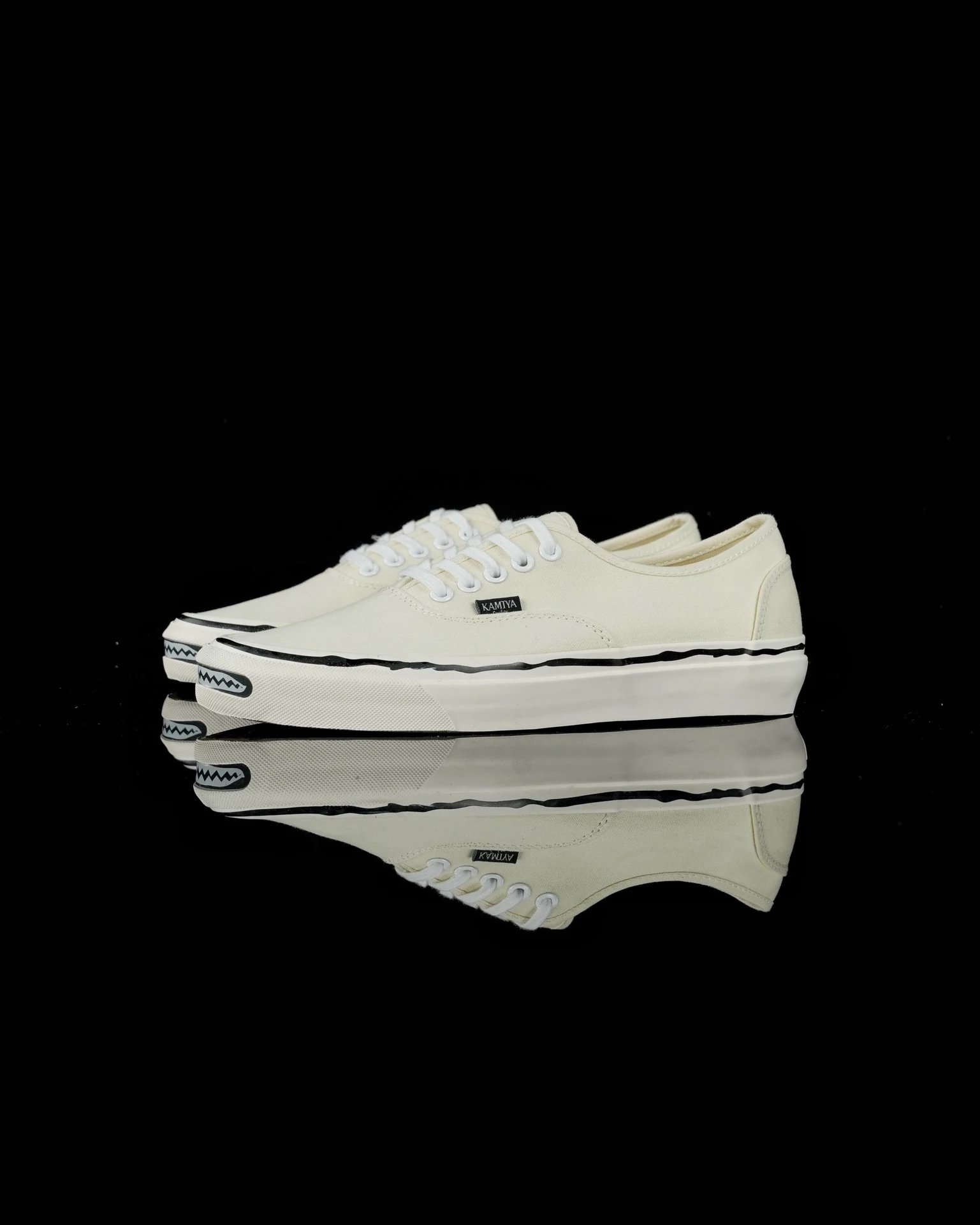 ShoesMMY Classic Canvas Sneakers Casual Street Style Shoes