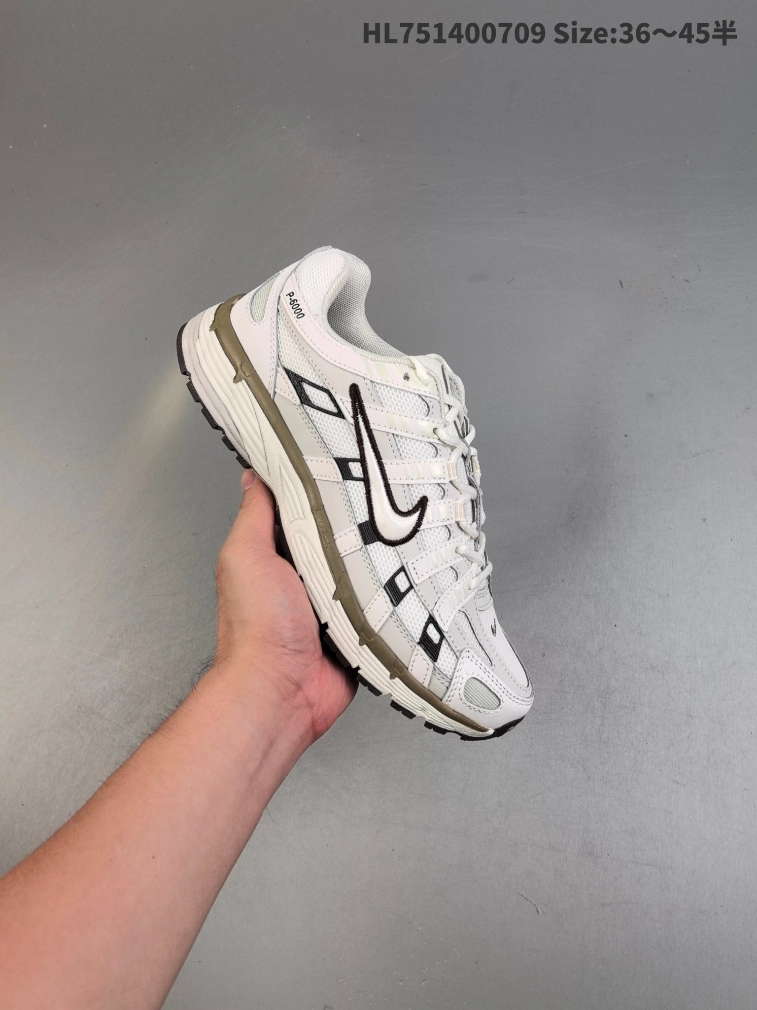 Nike HL751400709 White Mesh Running Shoes