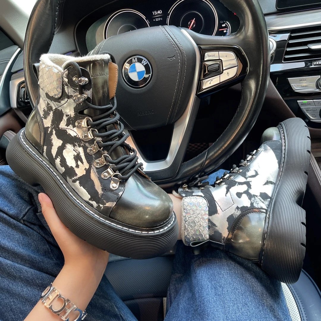 Alexander McQueen Black Silver Platform Boots