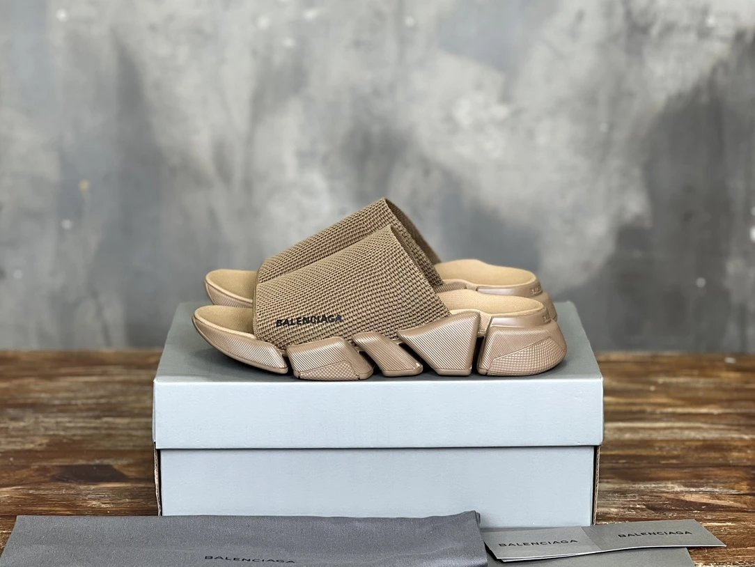 Balenciaga Men Beige Mesh Slides Chunky Sole Sandals