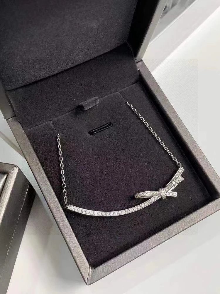 Chanel Elegant Bow Crystal Silver Necklace Women Jewelry