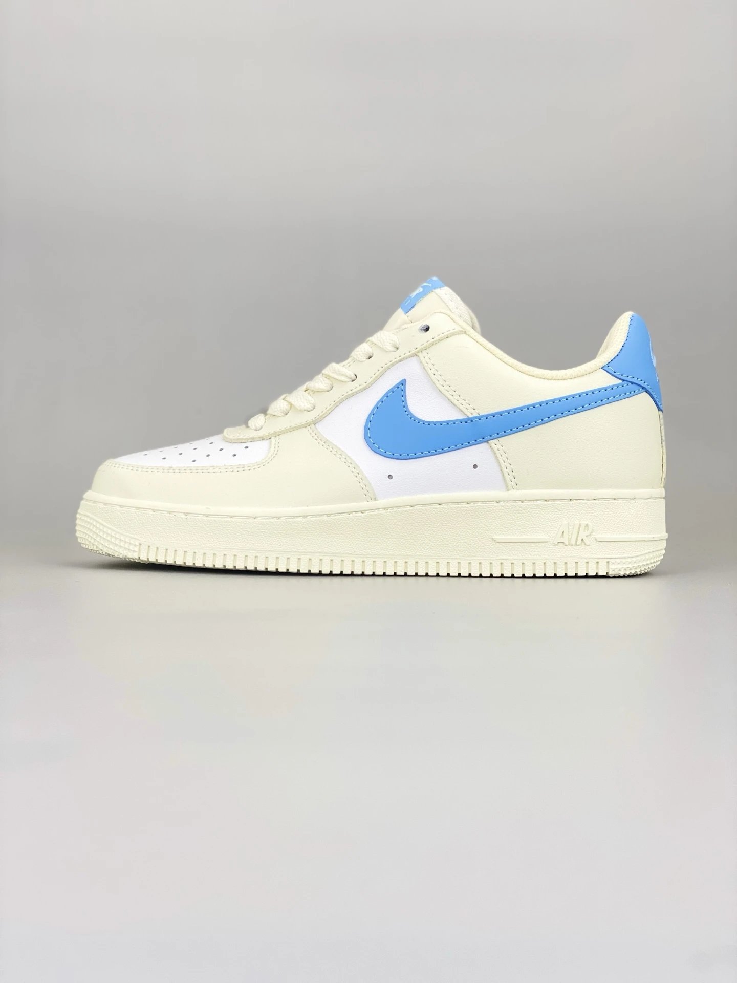 Nike Air Force 1 White Cream Blue Sneakers