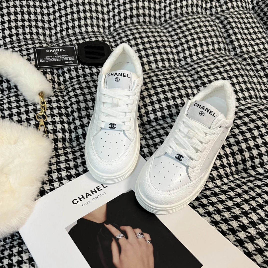 Chanel White Leather Women’s Fashion Sneakers