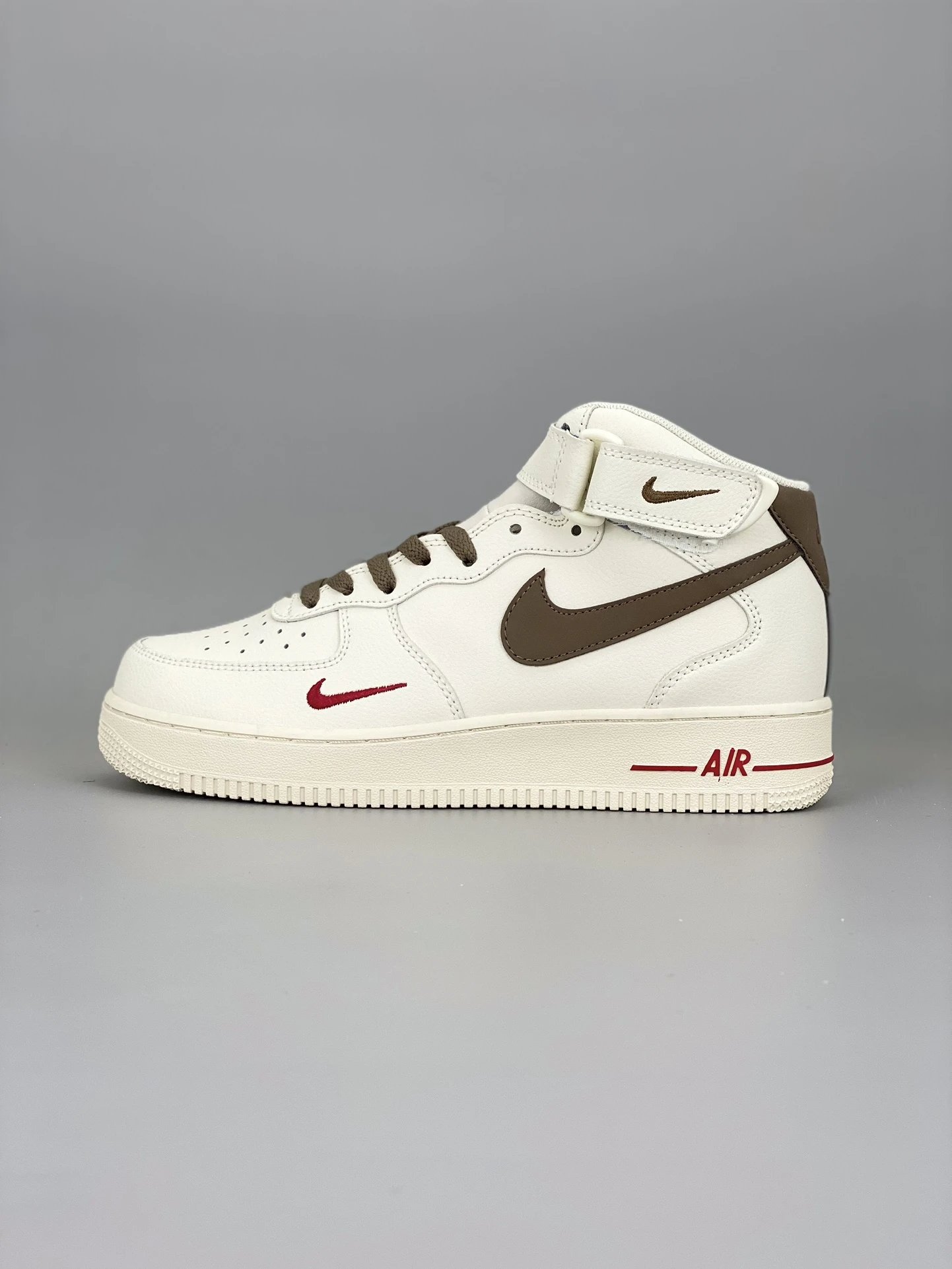 Nike Air Force 1 Mid Cream Brown Sneakers