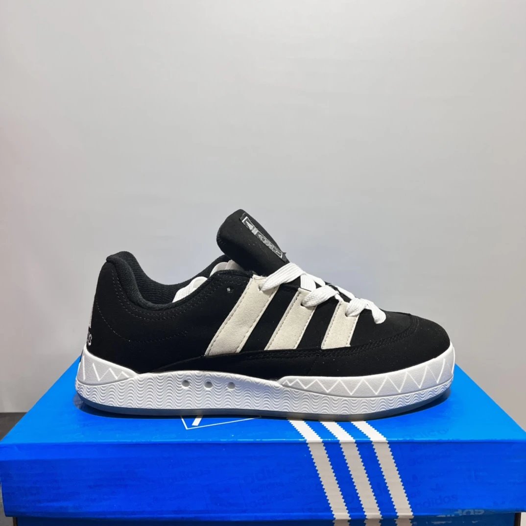 Adidas Men Skateboard Shoes Black White Sneakers