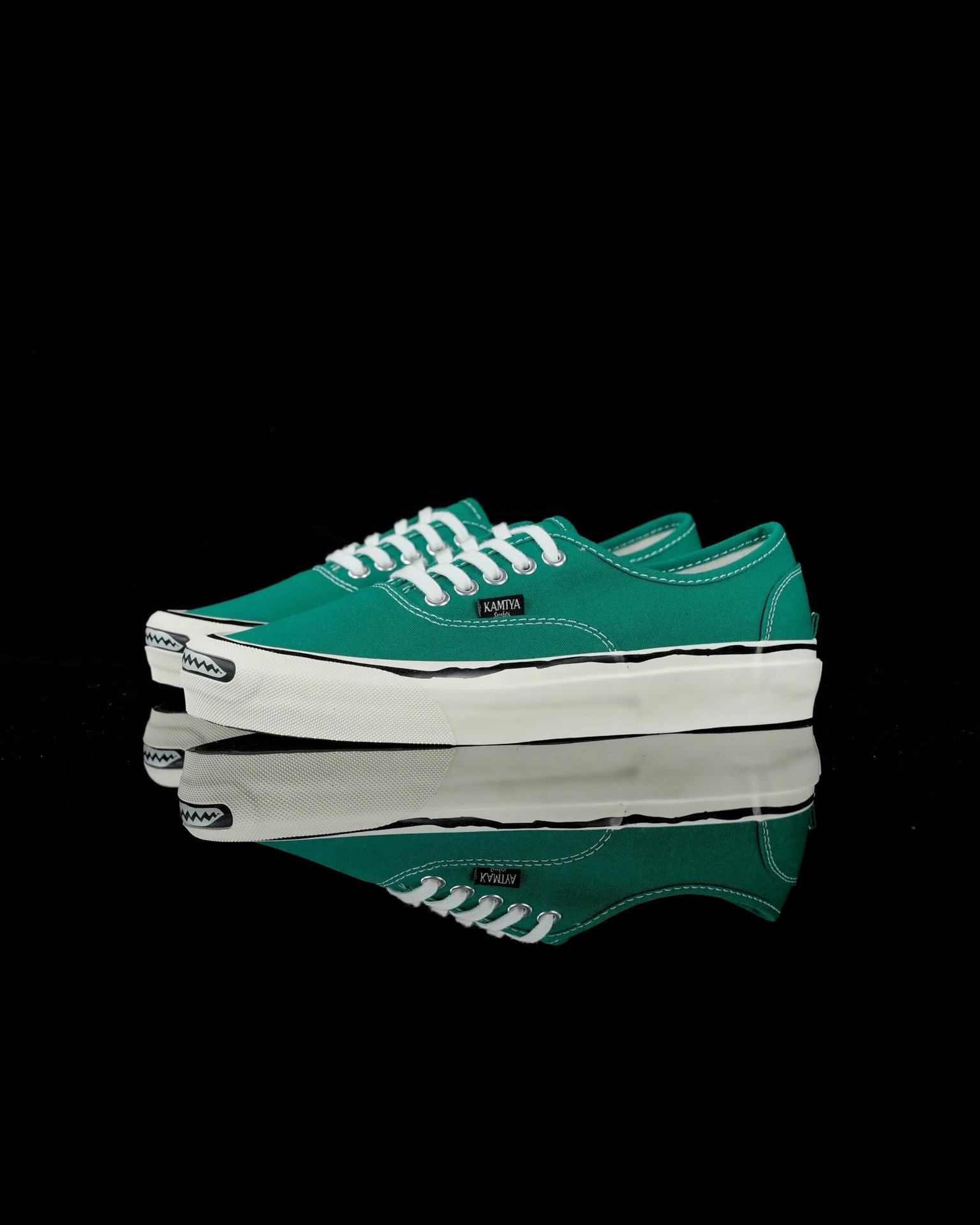 ShoesMMY Classic Green Canvas Skate Sneakers Casual Shoes