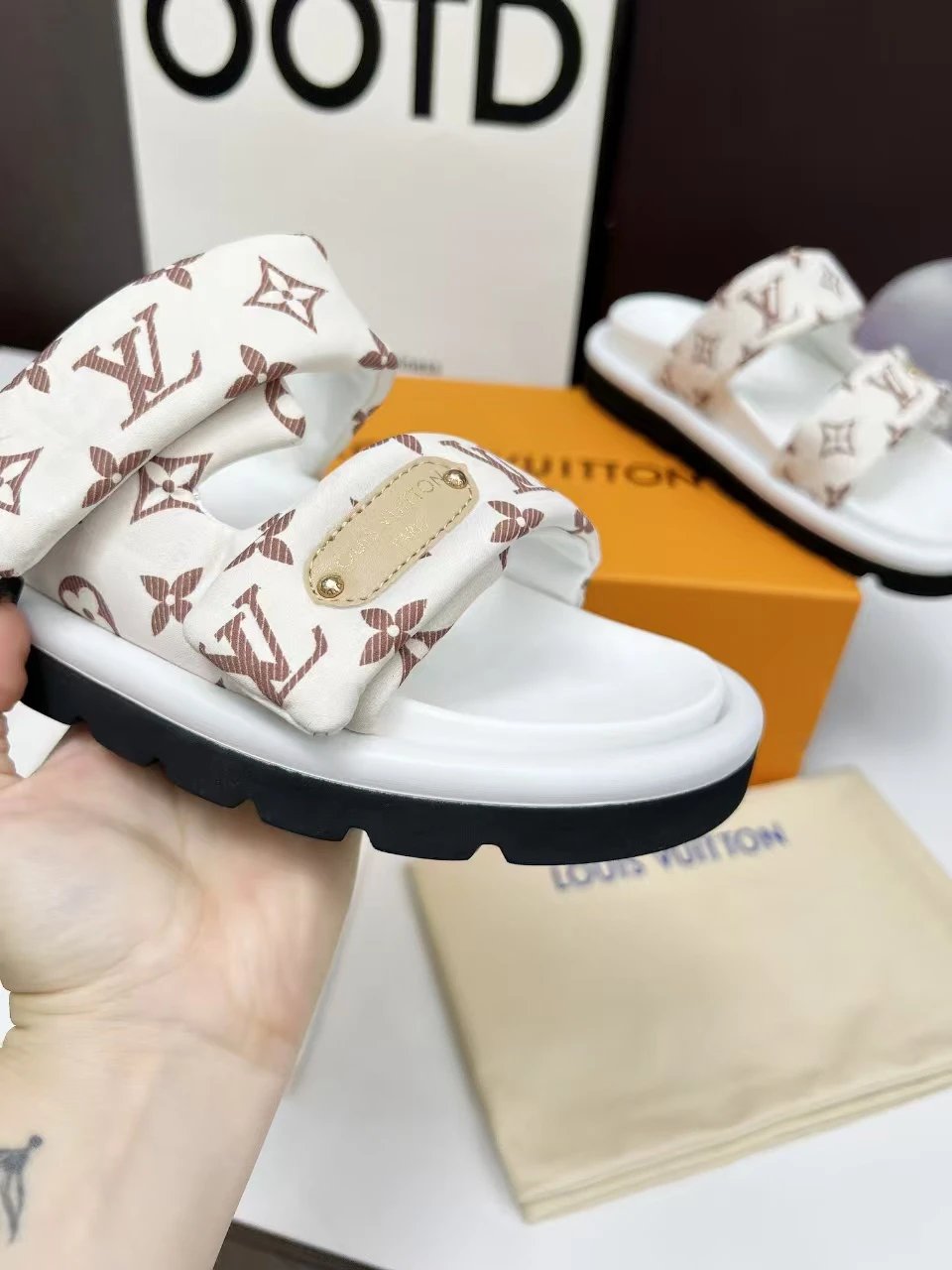 Louis Vuitton Monogram White Women's Slide Sandals