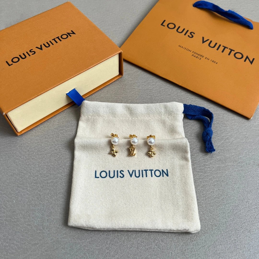 Louis Vuitton Pearl Gold Designer Earrings Set Women