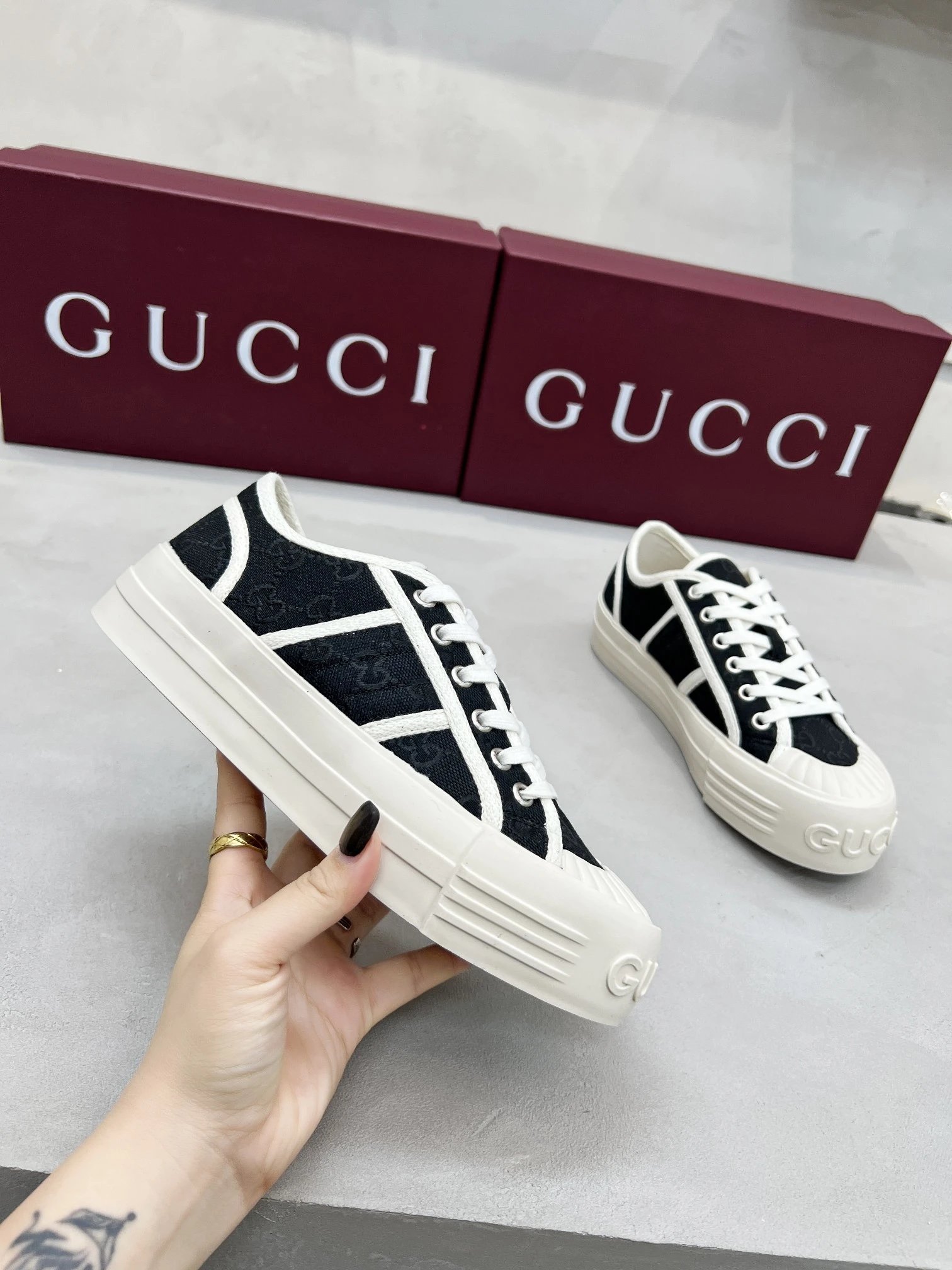 Gucci Women Black Canvas Logo Sneakers Street Style