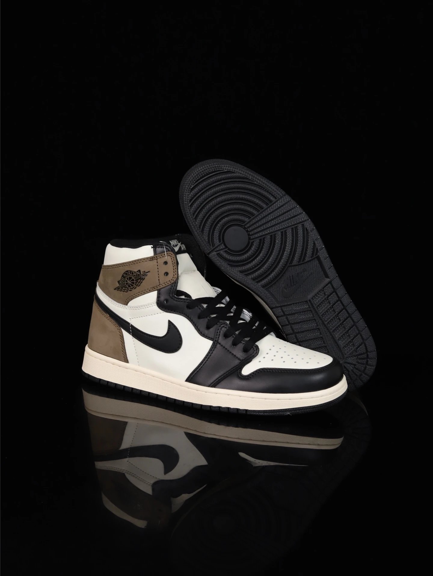 Air Jordan Retro High OG Black Brown Sneakers