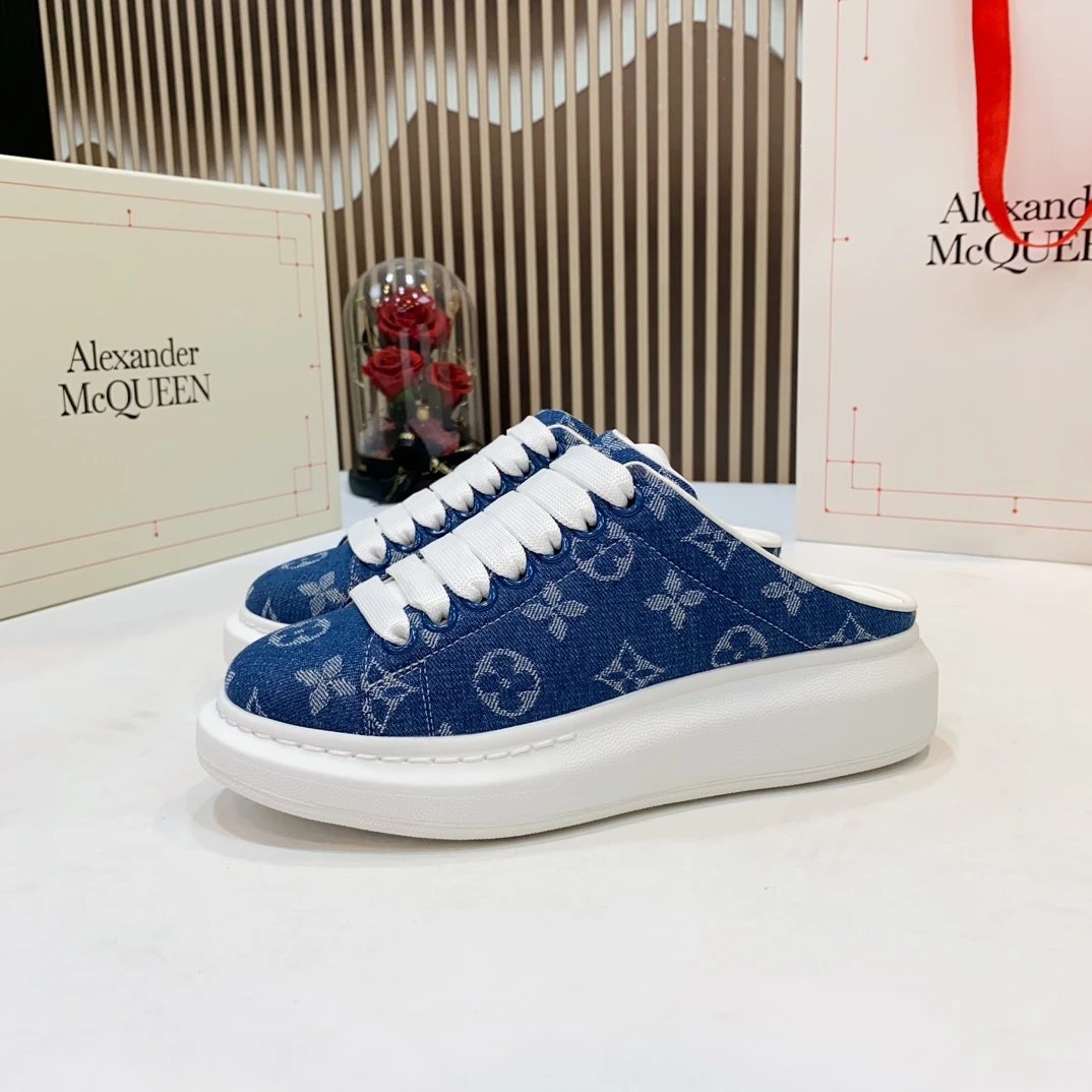 Alexander McQueen Black Chunky Sole Men's Sneakers
