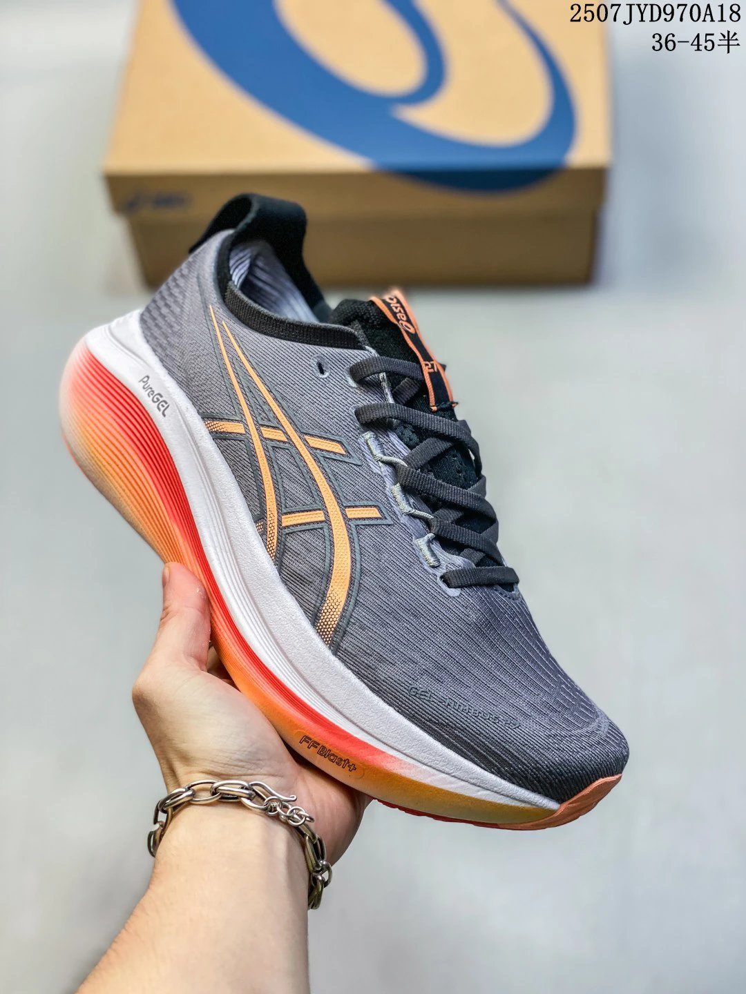 ASICS Lightweight Breathable Cushion Running Shoes for Men Women