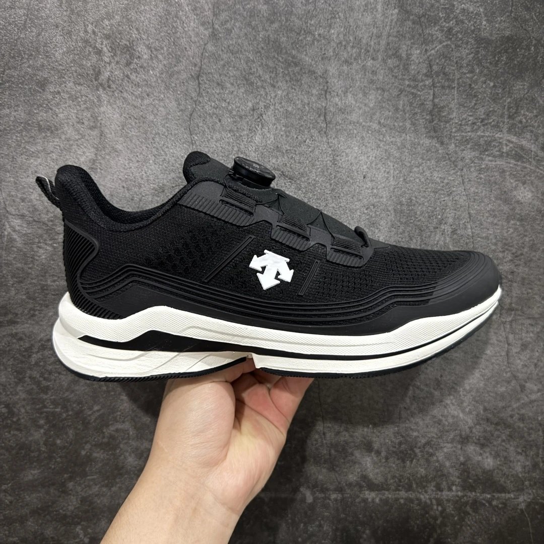 Descente Men’s Mesh Running Shoes Lightweight Comfort Black
