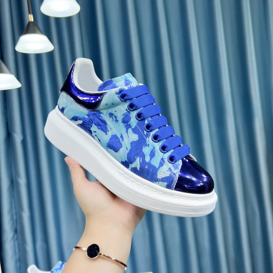 Alexander McQueen Blue Pattern Platform Sneakers