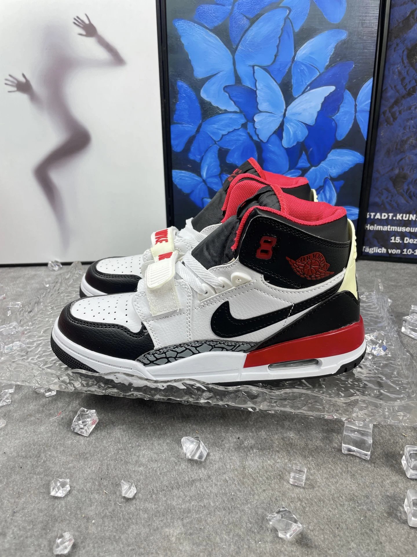 Air Jordan Retro Black White Red Sneakers