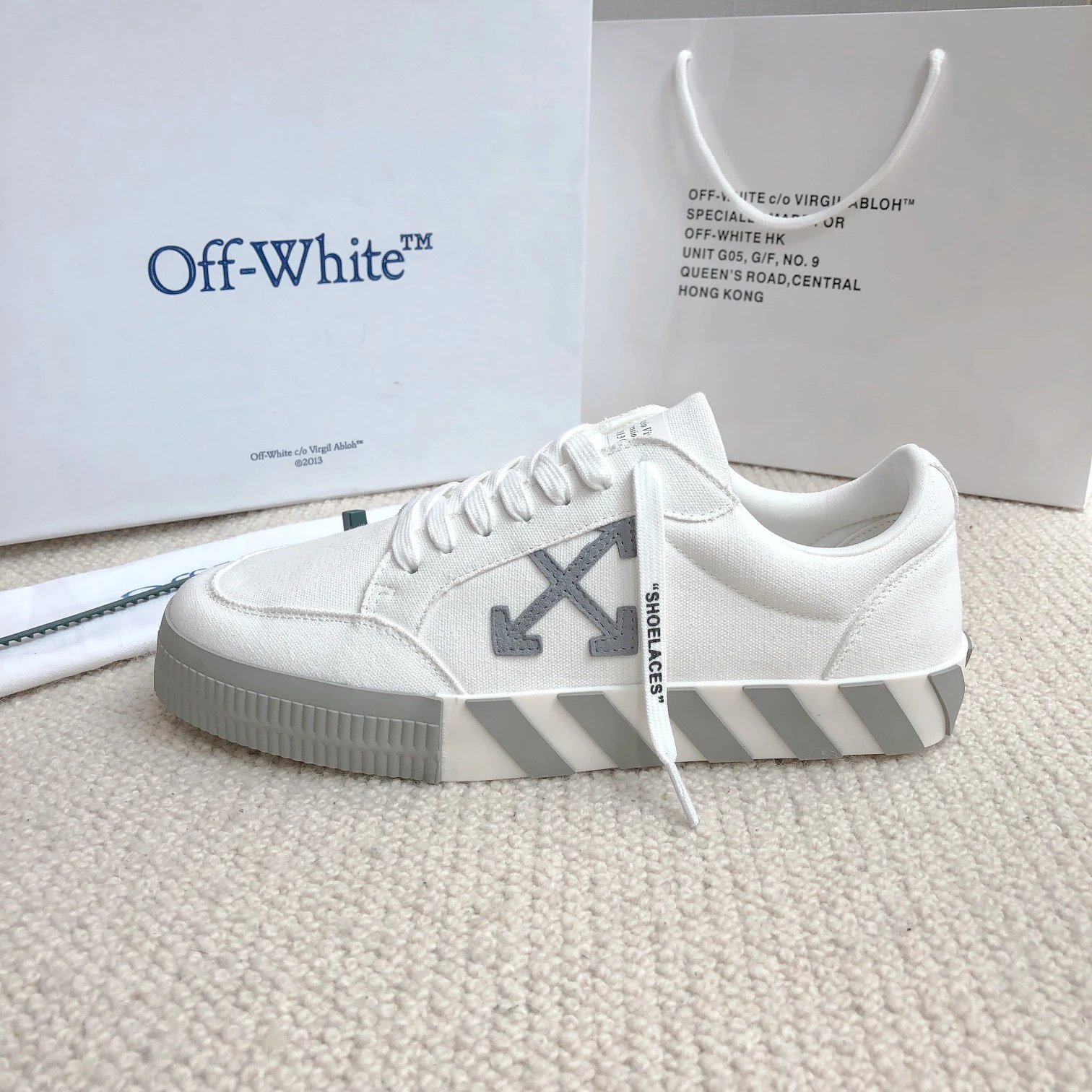 Off-White Classic Arrows White Canvas Sneakers