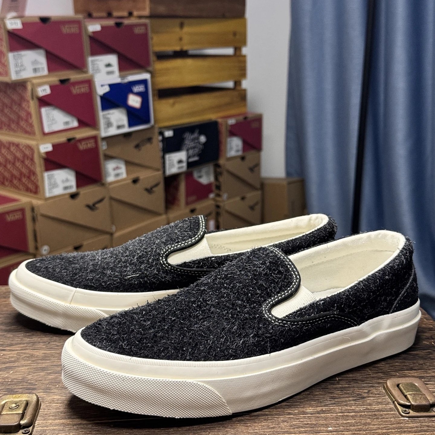 Converse Black Fuzzy Slip-On Canvas Sneakers Men