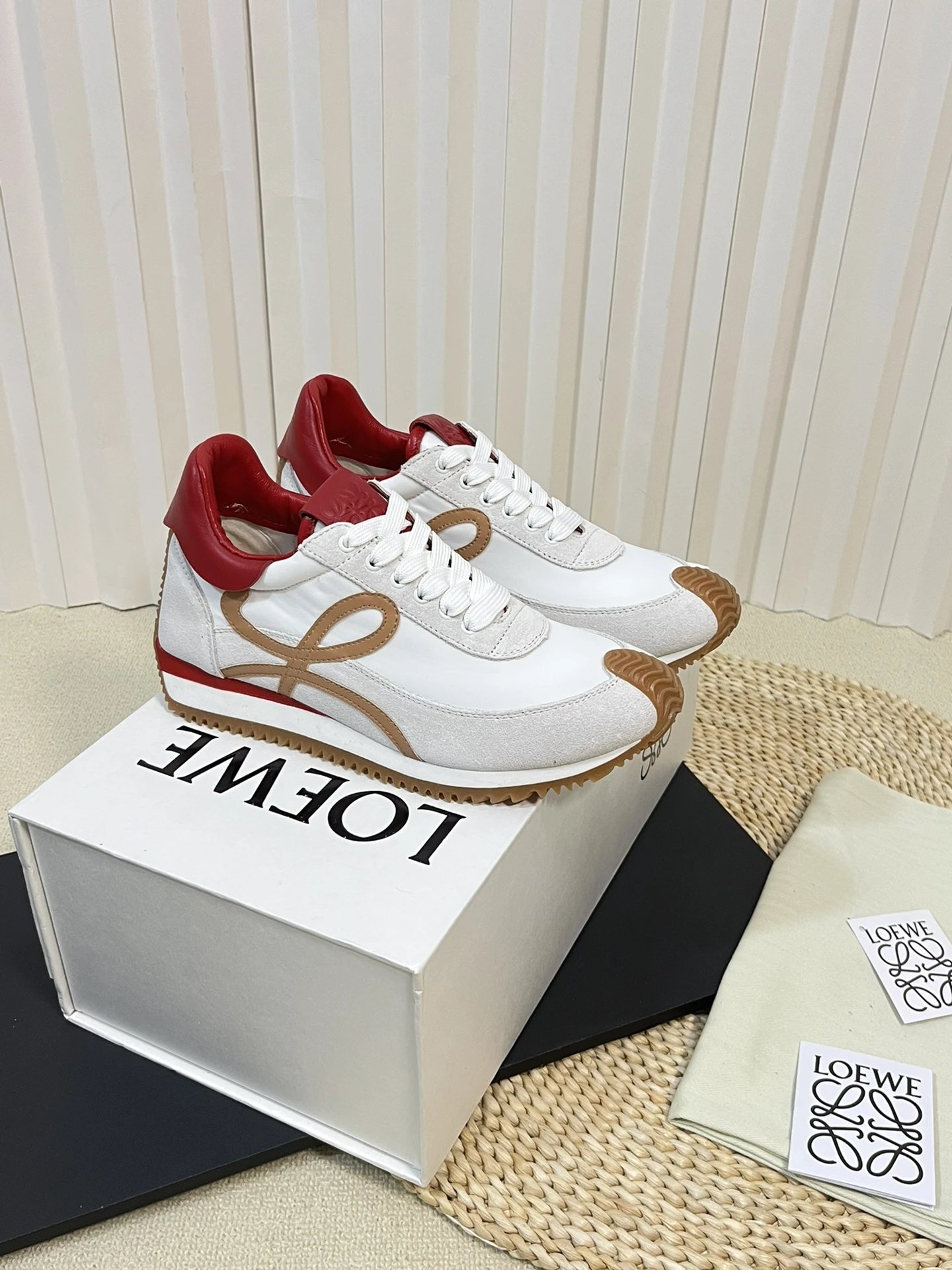 Loewe Luxury Leather Sneakers for Men Women