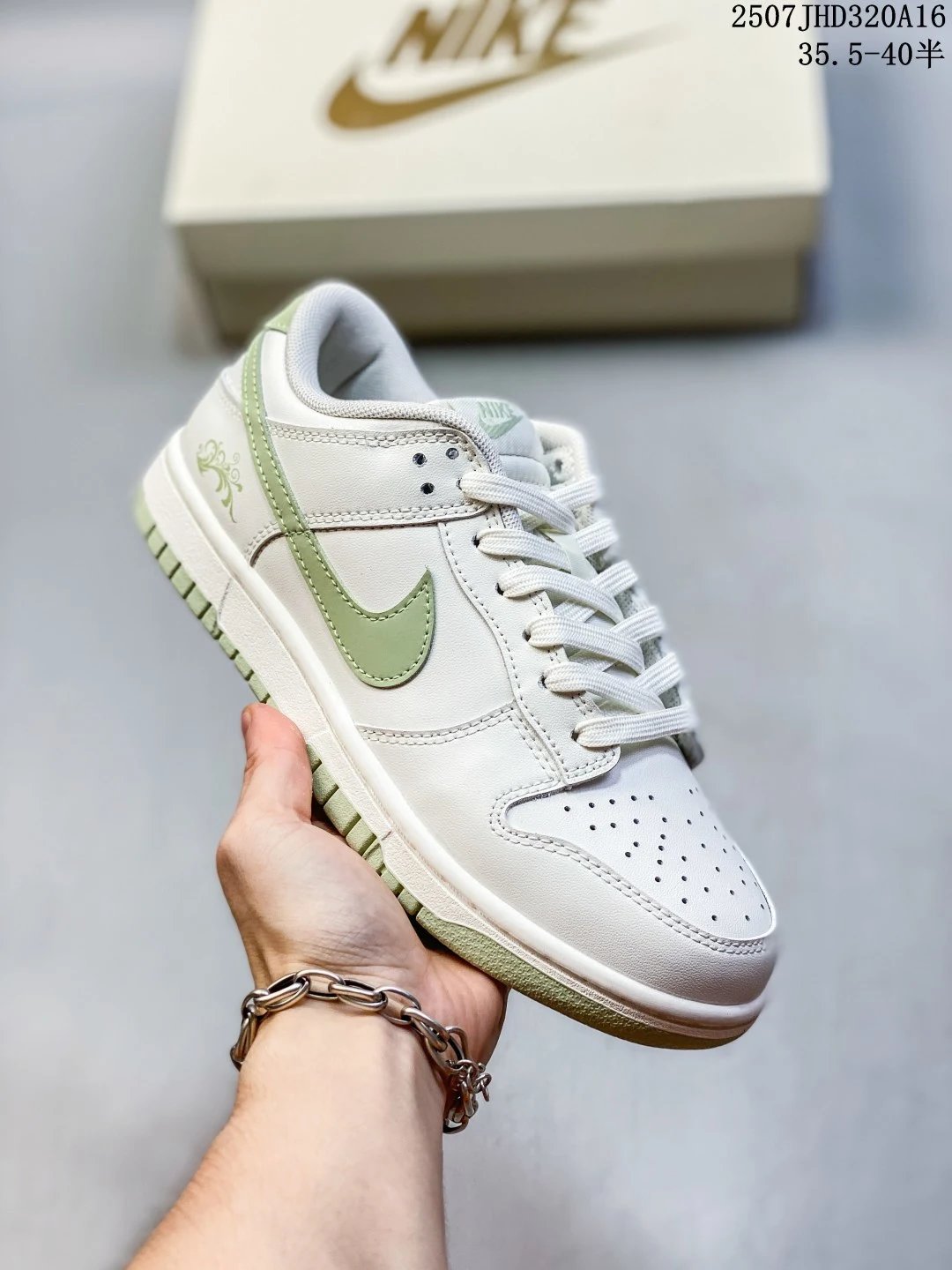 Nike Women Casual Sneakers White Mint Green Shoes
