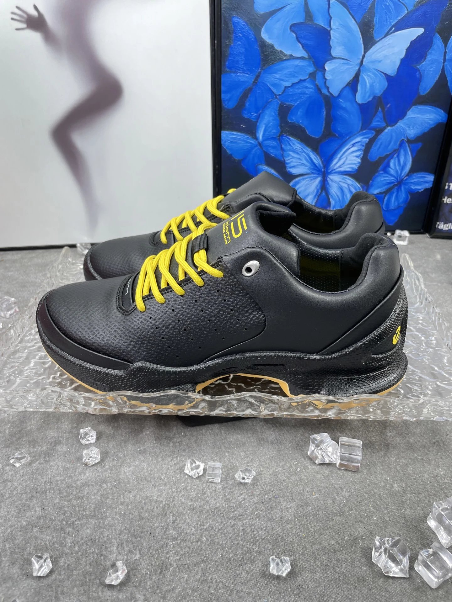 Ecco Men’s Black Sneakers Yellow Lace Sport Shoes