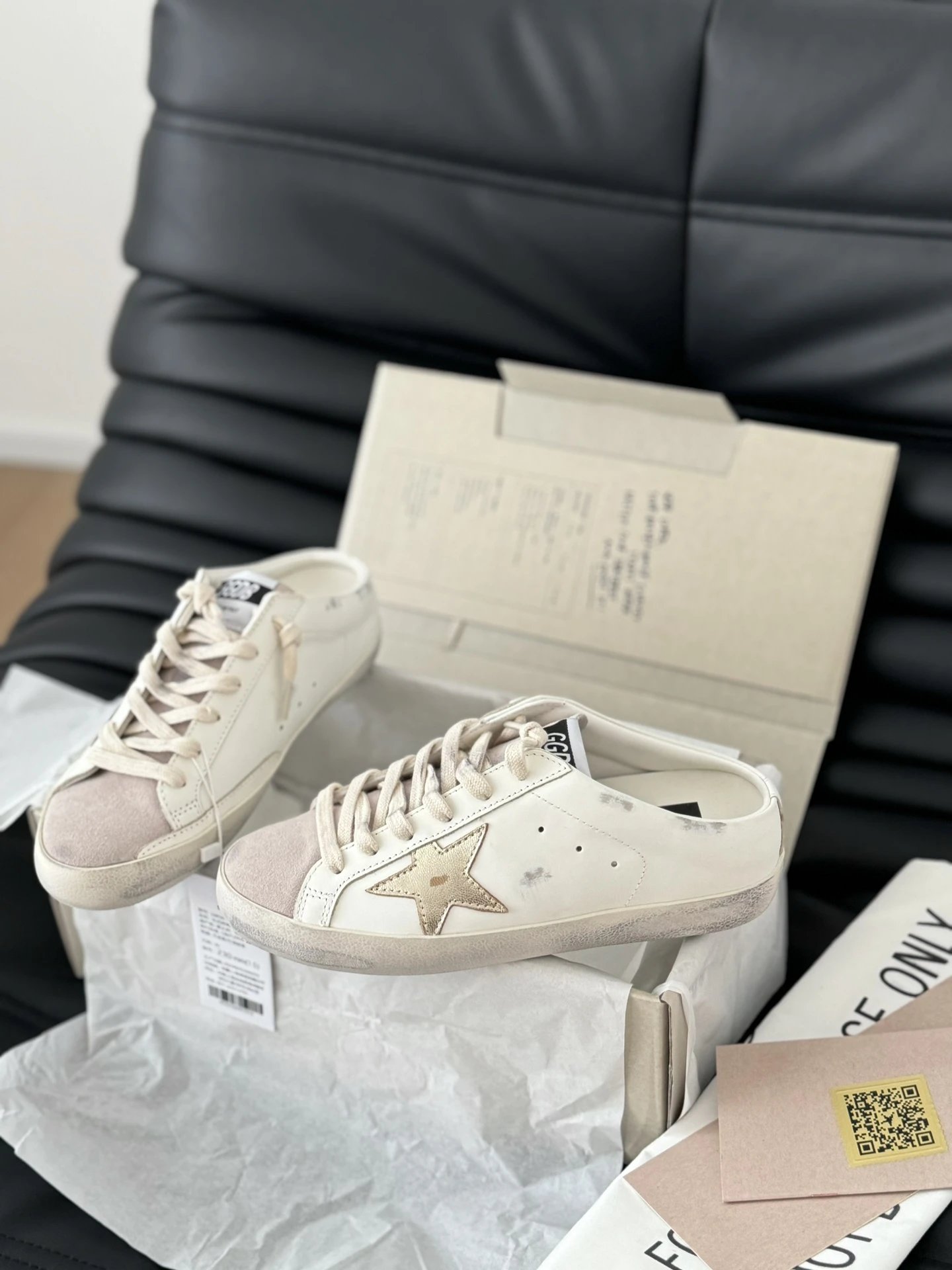 Golden Goose Star Leather Vintage Sneakers White