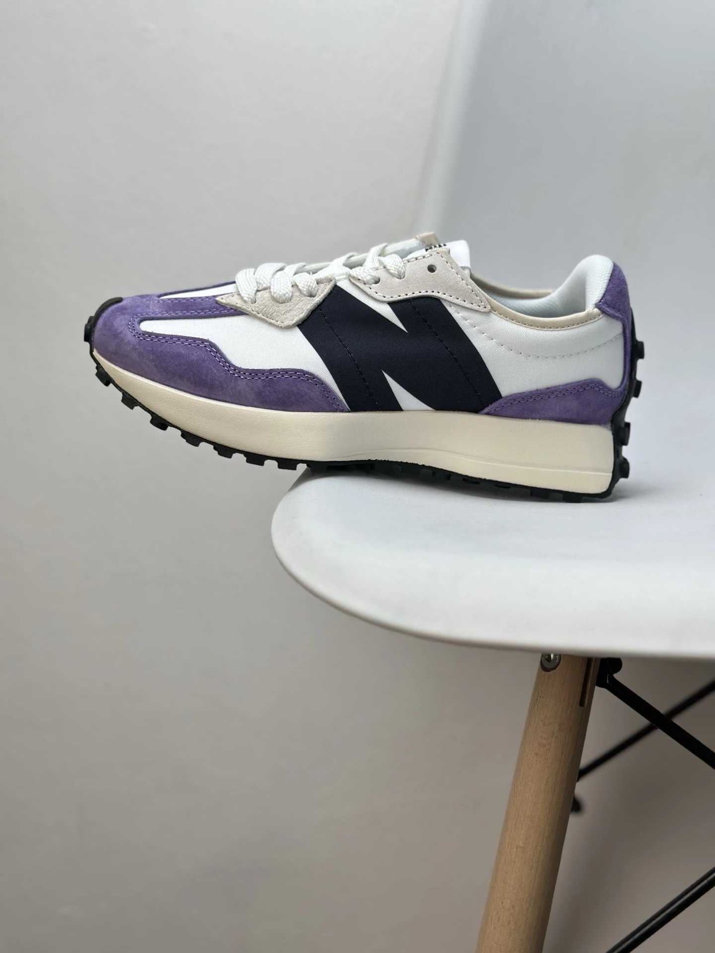 New Balance Retro Purple White Unisex Running Sneakers