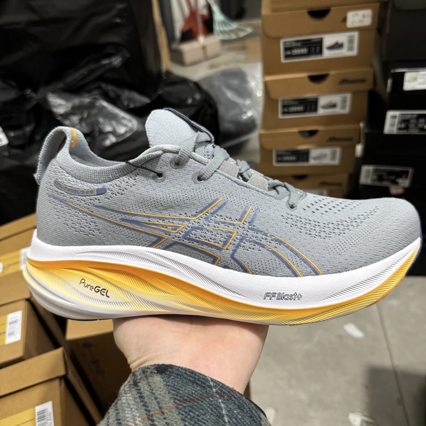 ASICS Gel-Nimbus 25 Gray Running Shoes