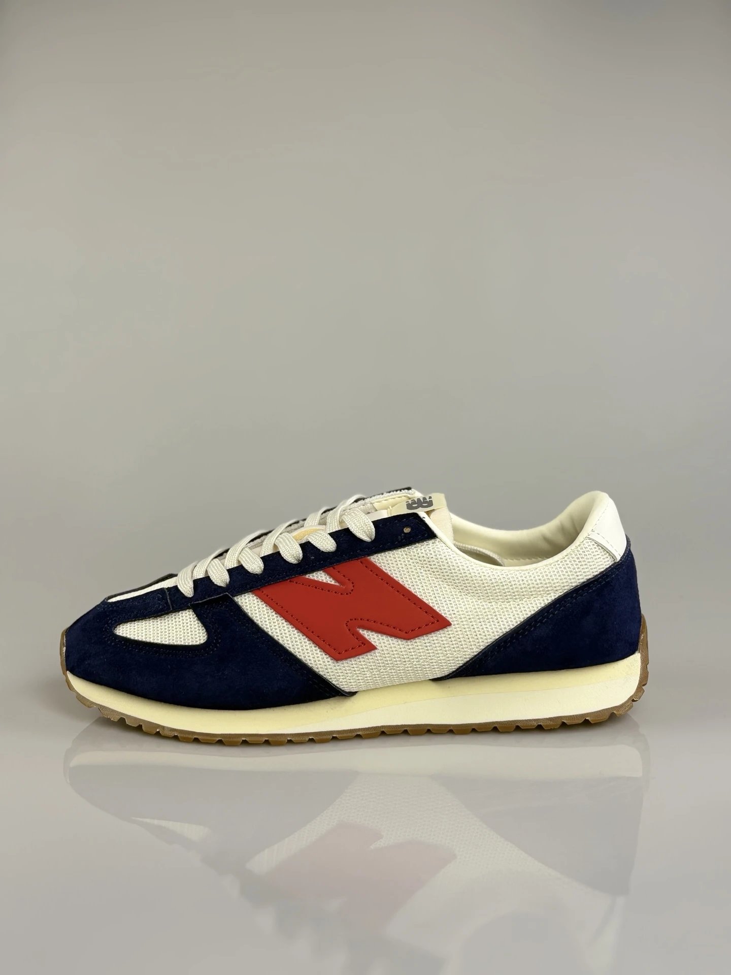 New Balance Retro Navy Red Men’s Running Sneakers