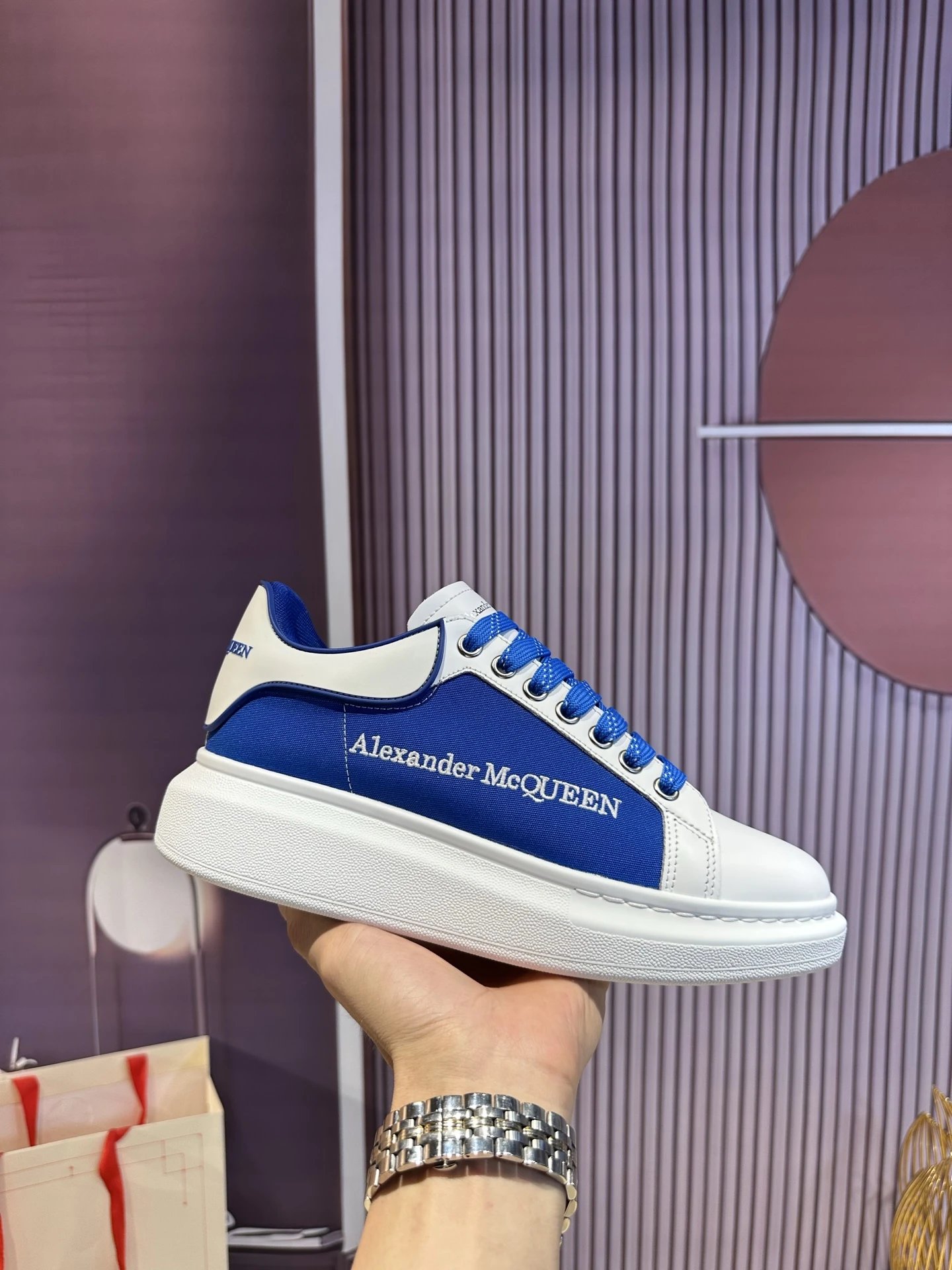 Alexander McQUEEN Blue White Leather Sneakers