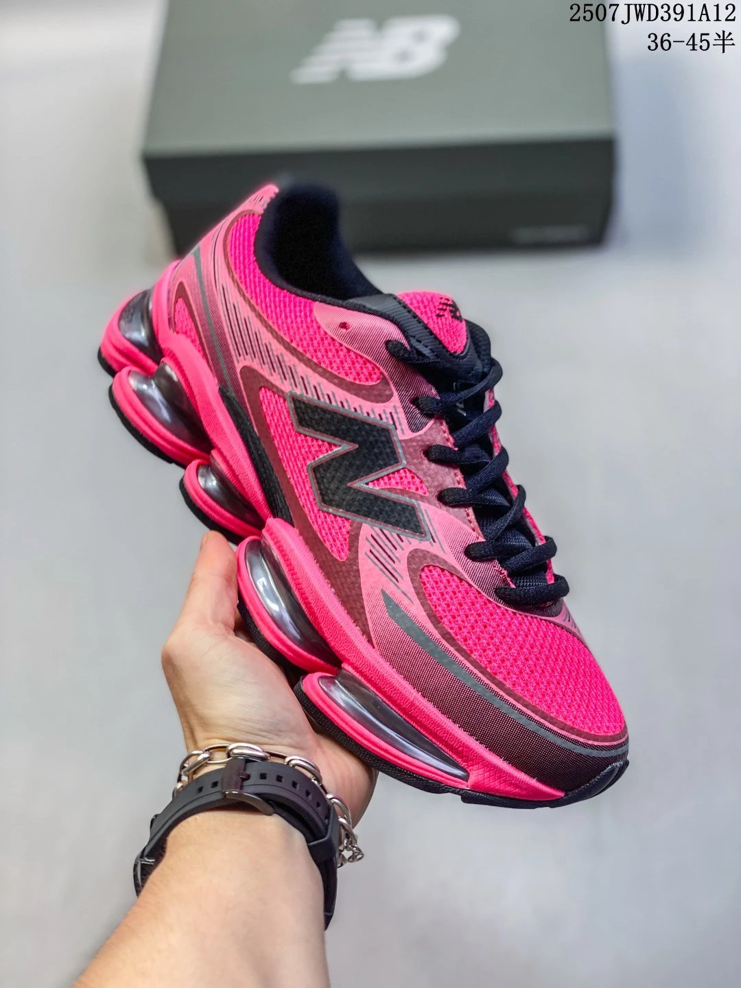 New Balance Men’s Pink Running Shoes Lightweight Mesh