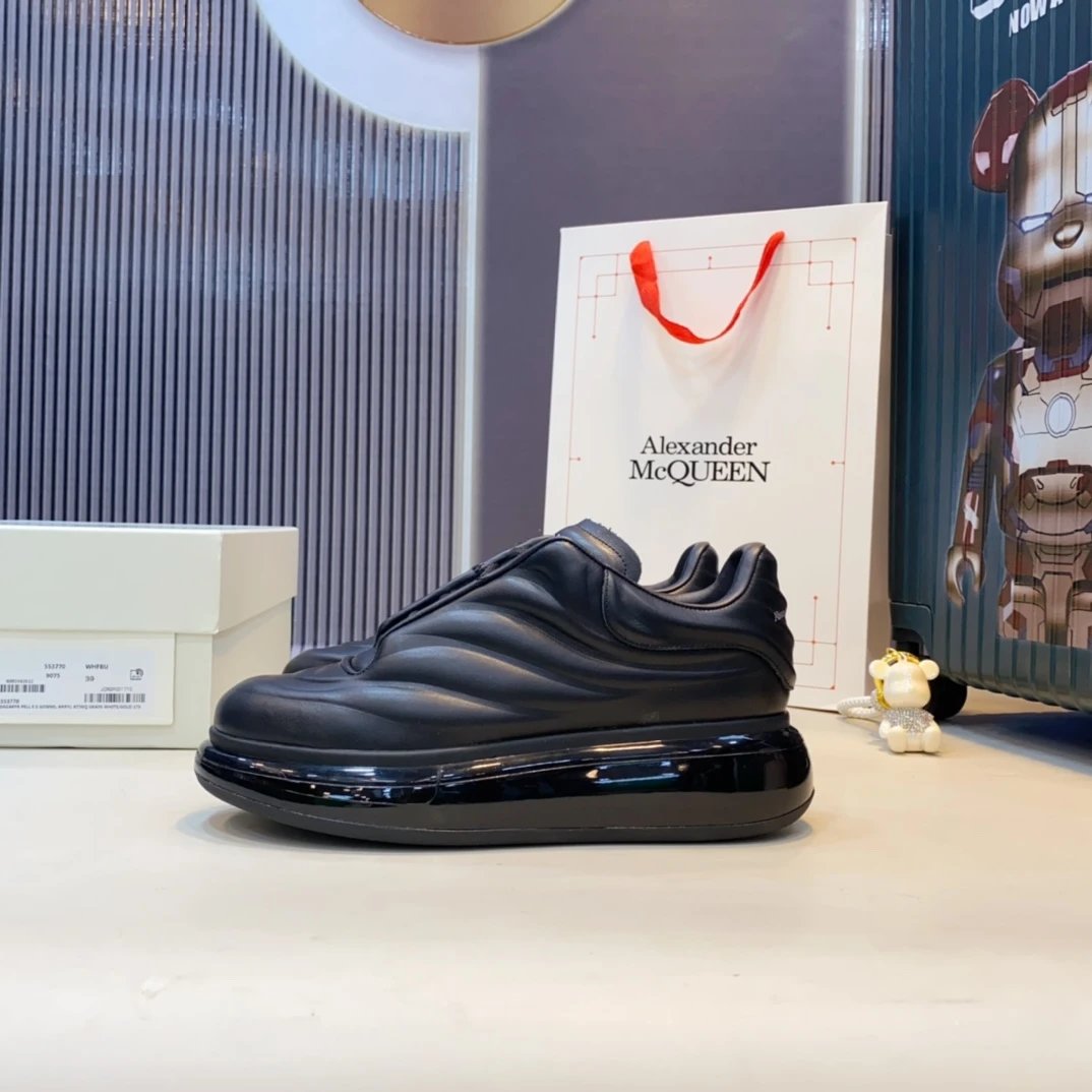 Alexander McQueen Black Quilted Leather Chunky Sole Sneakers