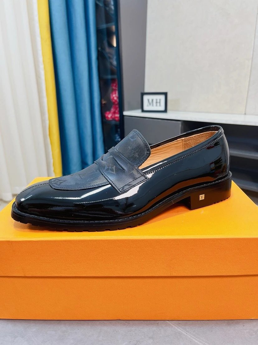 Louis Vuitton Men’s Black Patent Leather Loafers Shoes