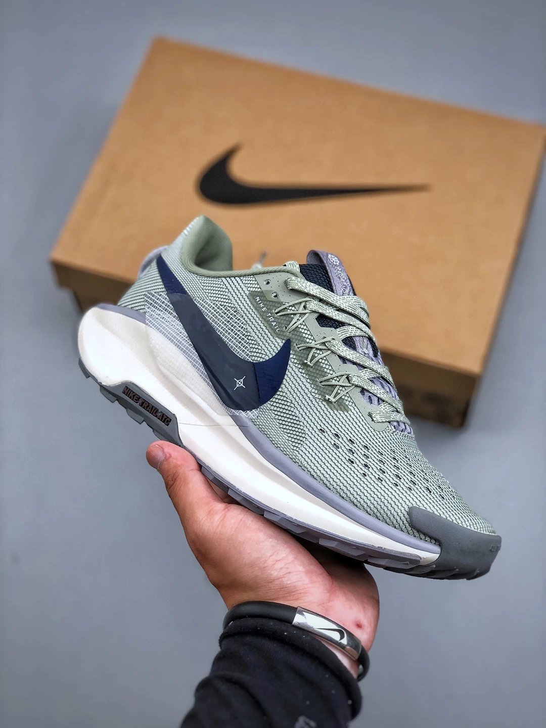 Nike Trail Running Shoes Men Lightweight Mesh Sneakers