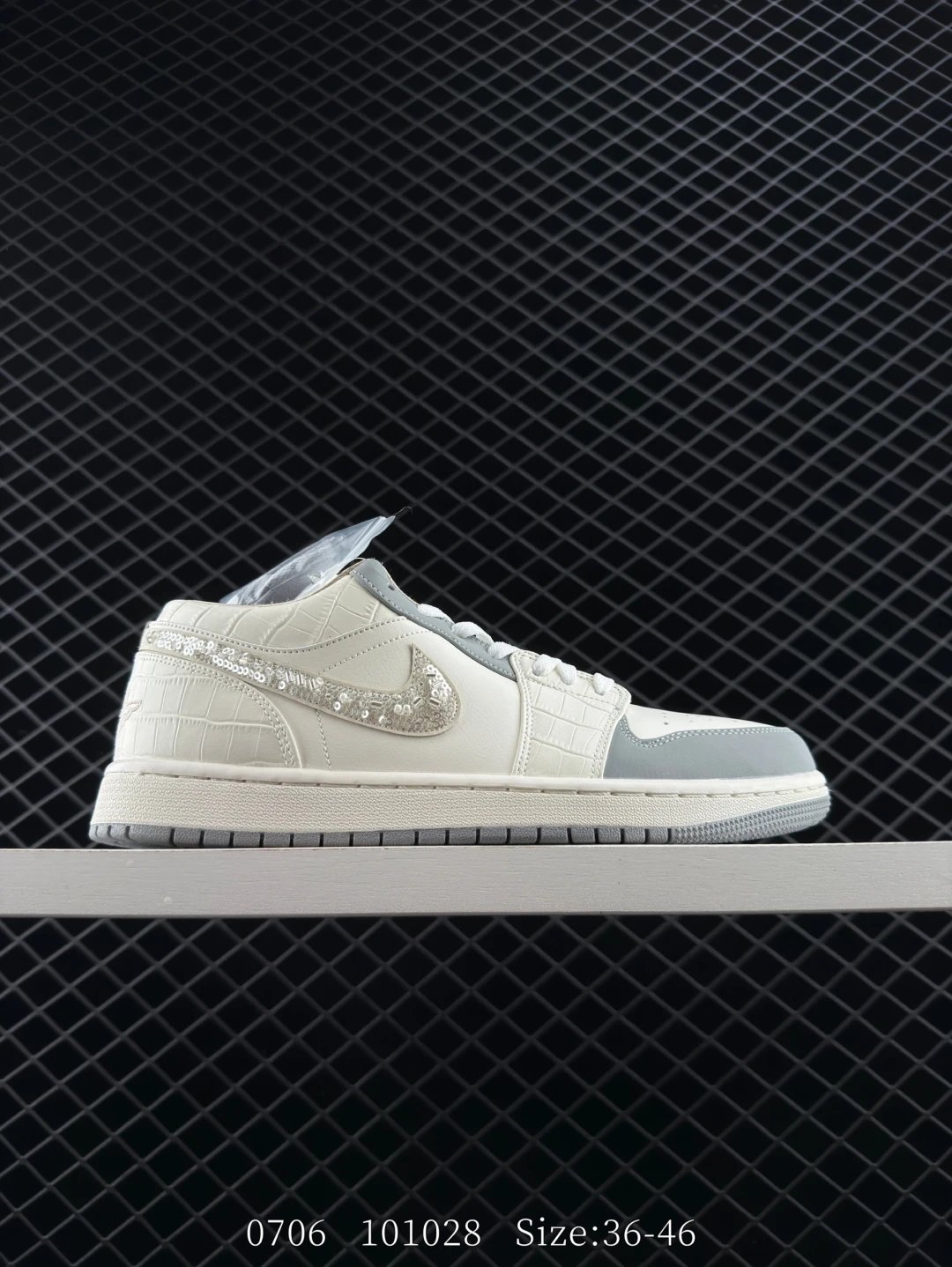 Air Jordan Crocodile Pattern Leather Shiny Swoosh Sneakers