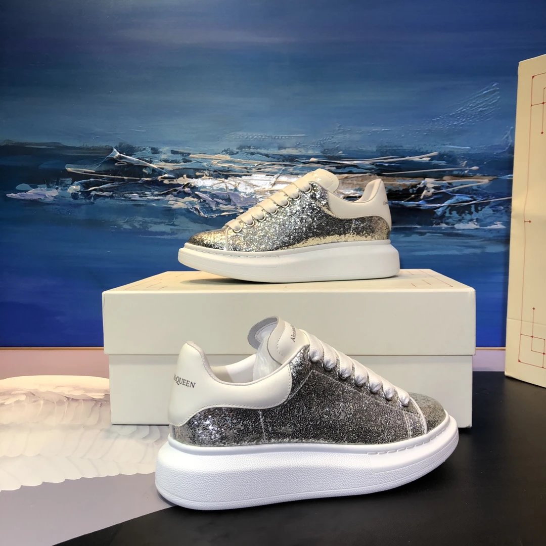 Alexander McQueen Silver Glitter Oversized Sole Sneakers