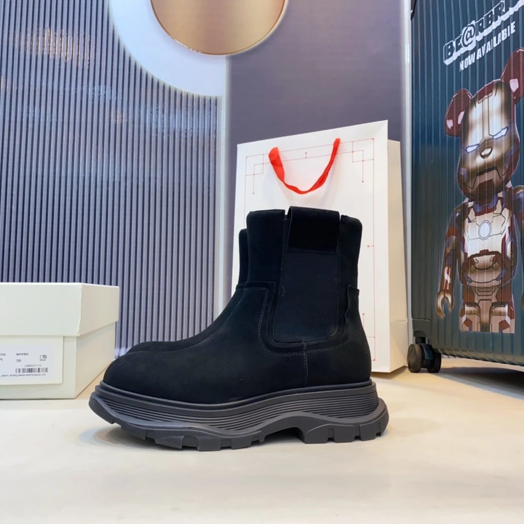 Alexander McQueen Black Suede Chunky Chelsea Boots