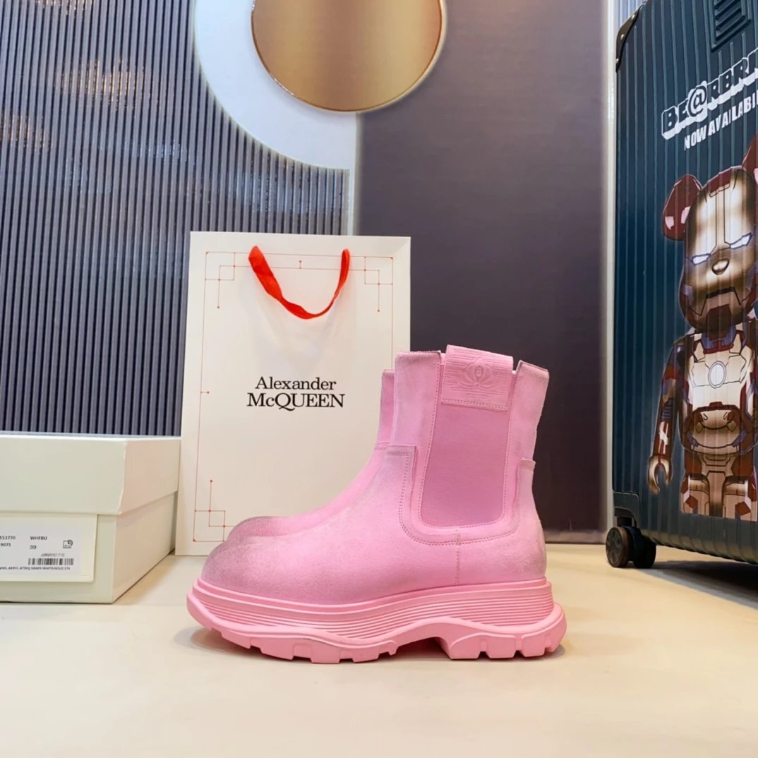 Alexander McQueen Pink Chunky Sole Chelsea Boots