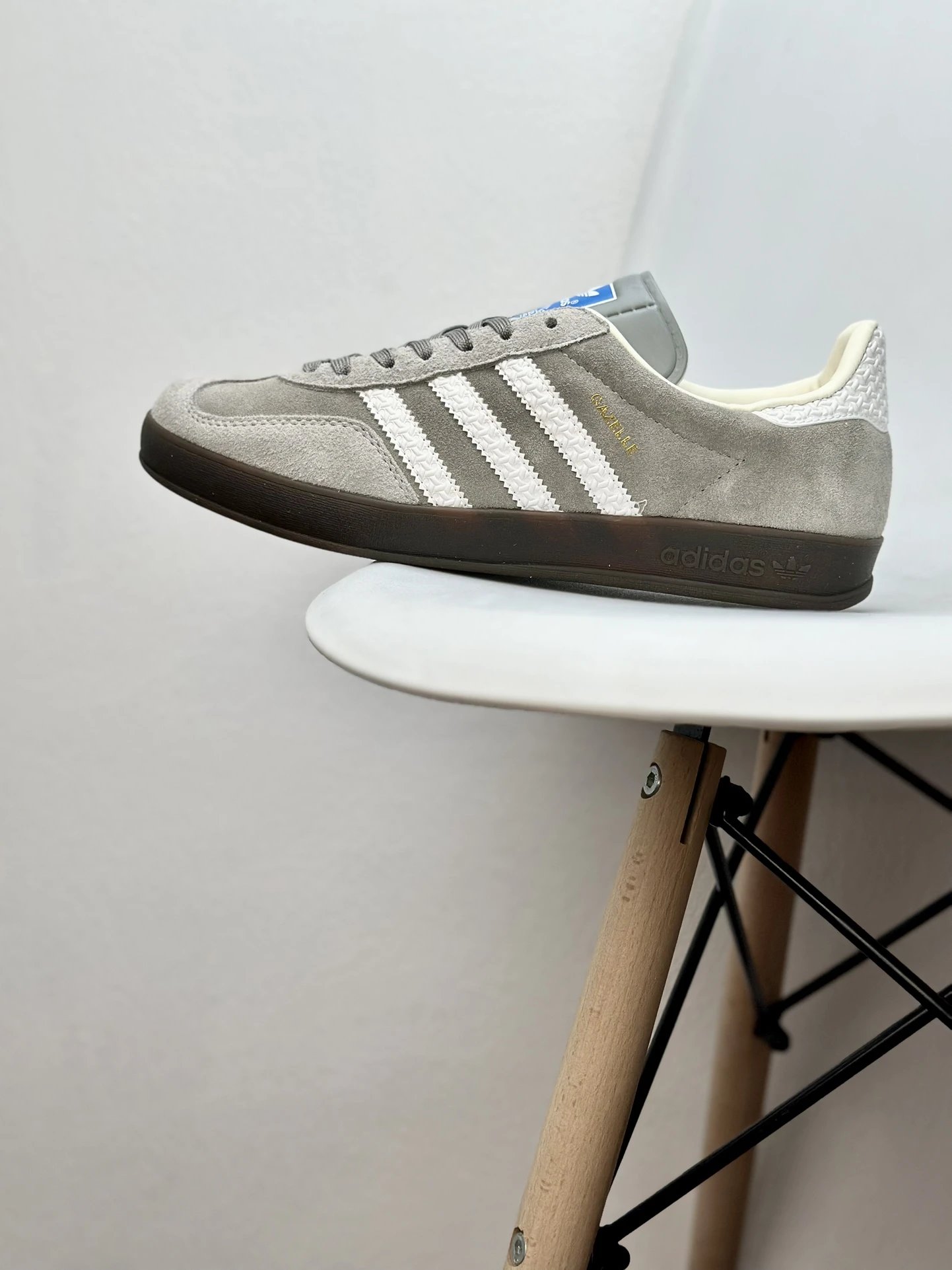 Adidas Gazelle Retro Suede Sneakers Classic 3-Stripes Shoes