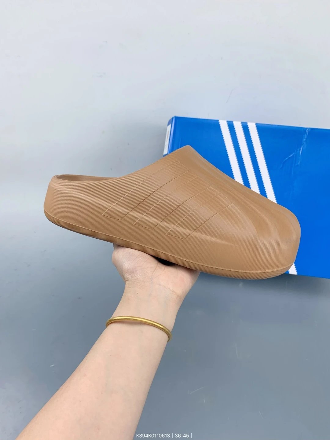 Adidas Men’s Brown Foam Slide Sandals Lightweight Comfort Shoes