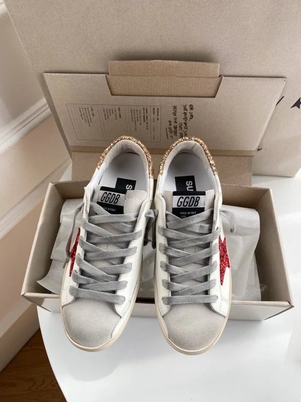 Golden Goose Distressed Leather Sneakers Red Star Italy Shoes