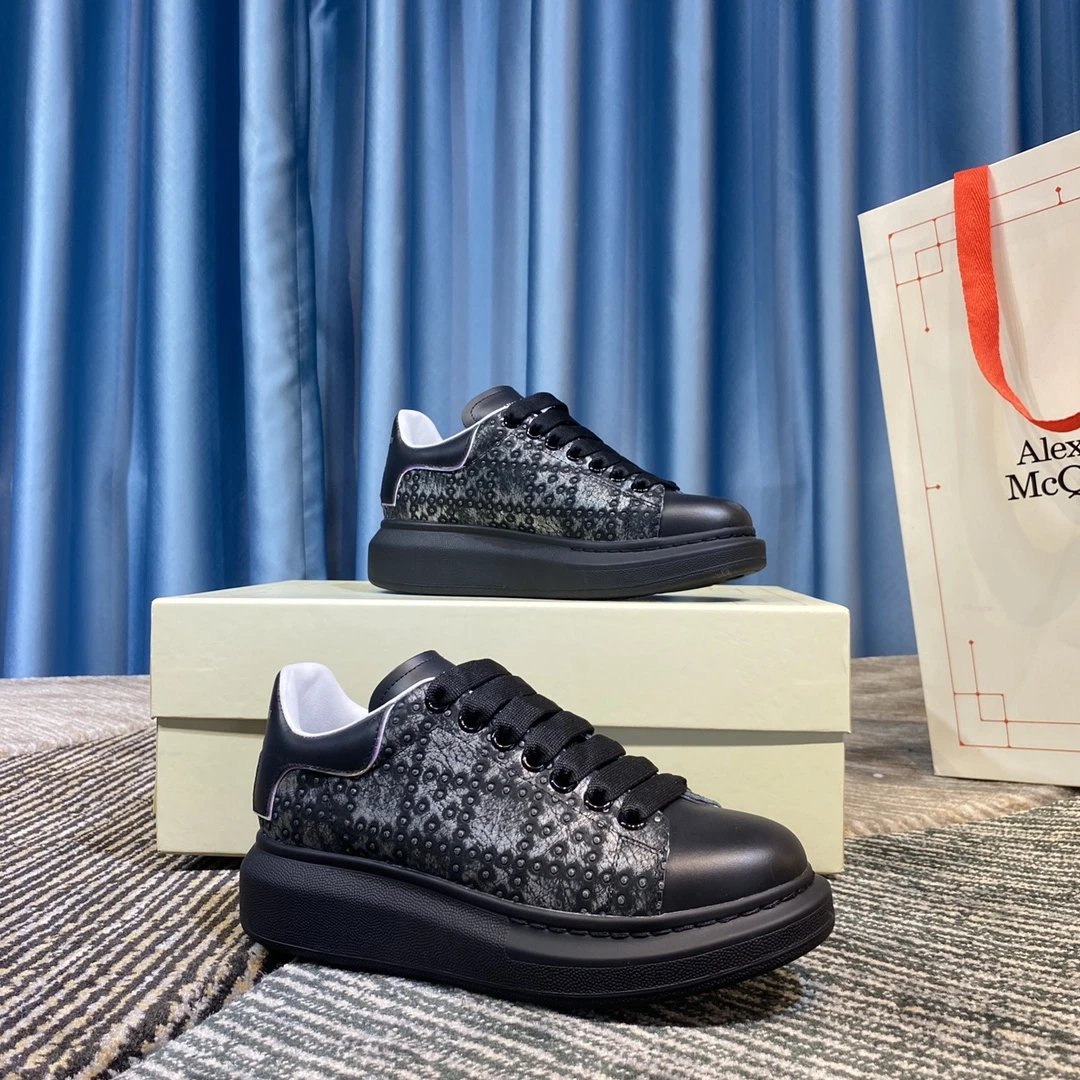 Alexander McQueen Black Leather Platform Sneakers