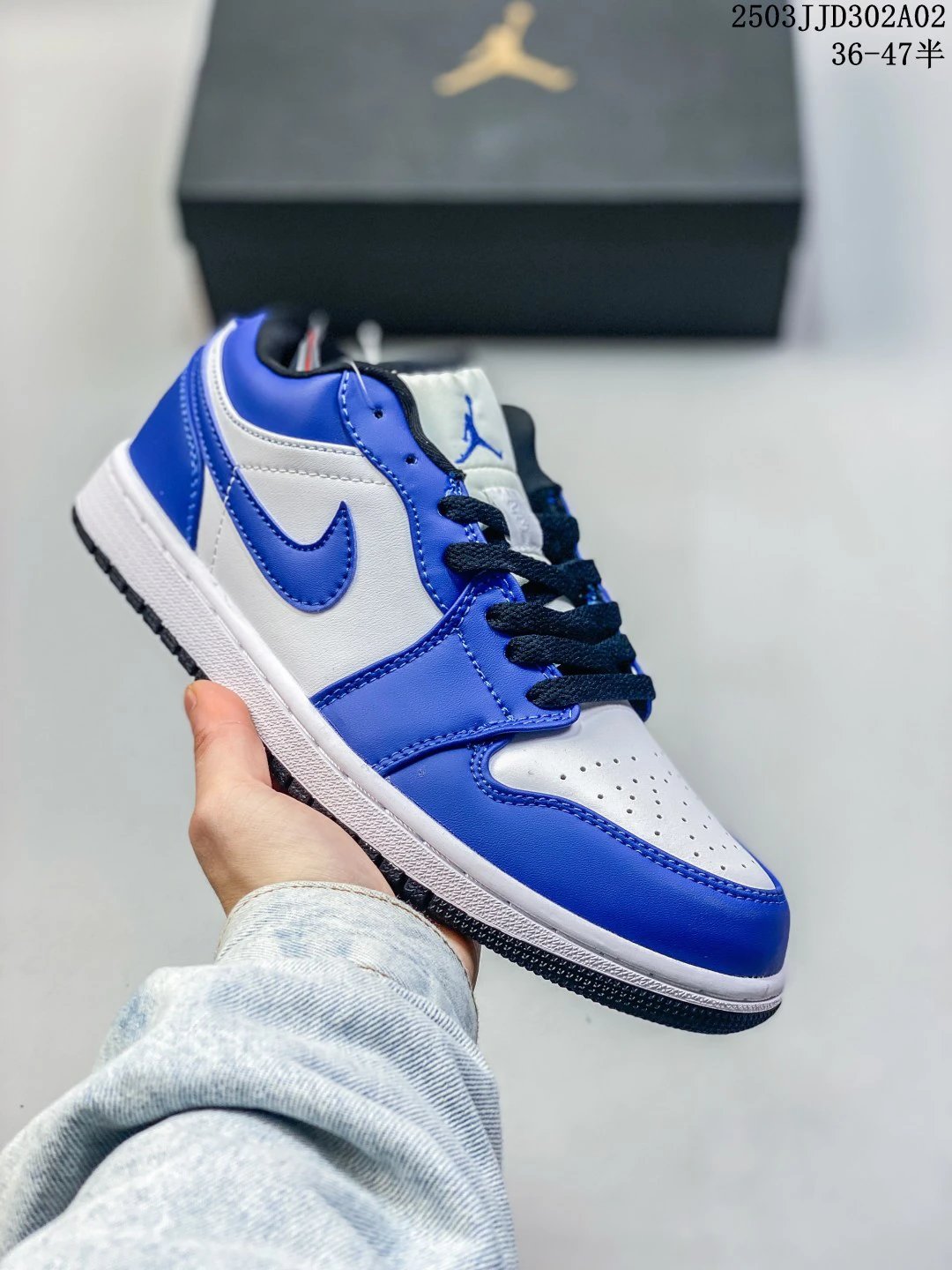 Air Jordan Low Blue White Men Sneakers
