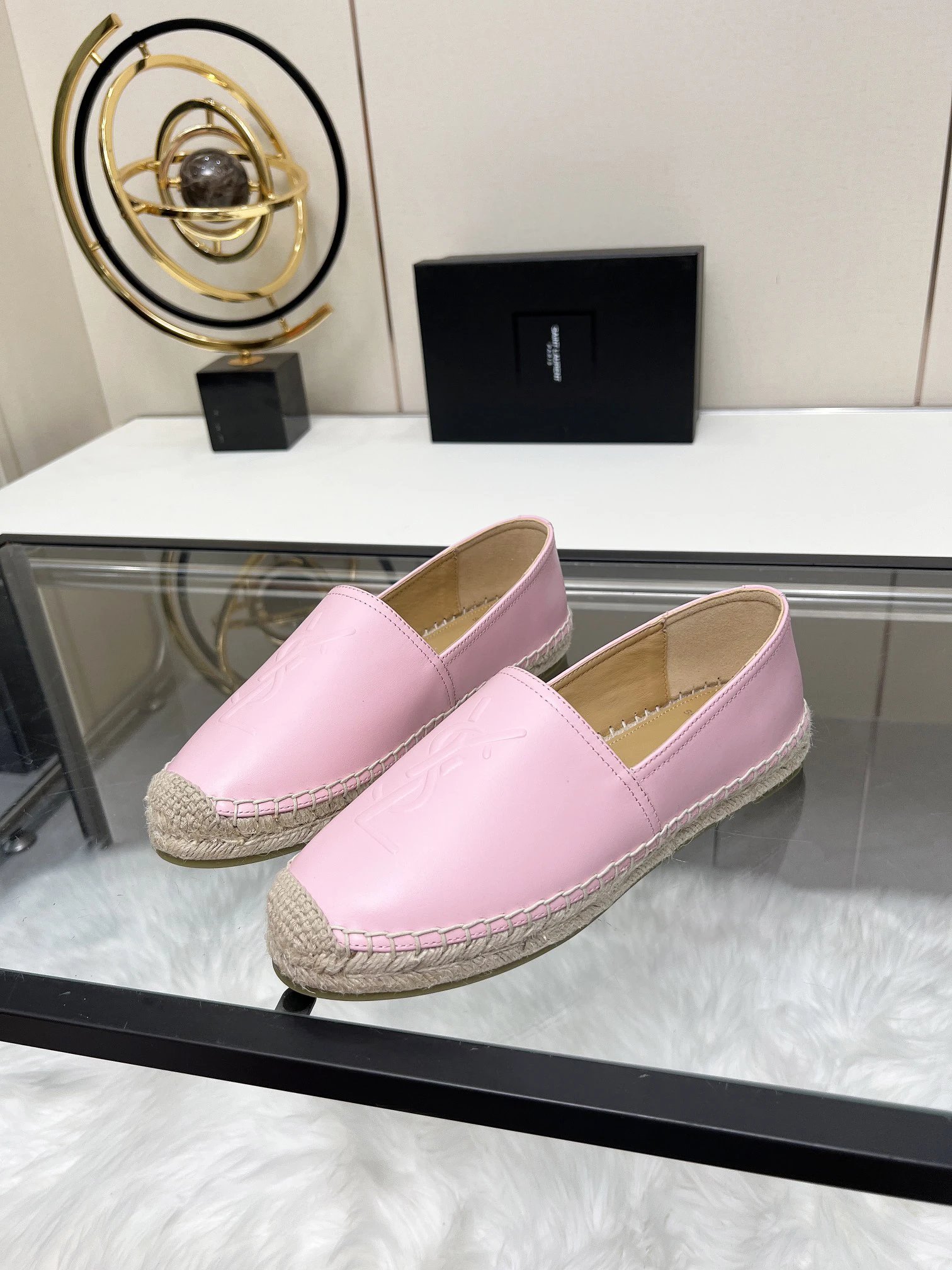 Saint Laurent Pink Leather Espadrilles Womens Flats