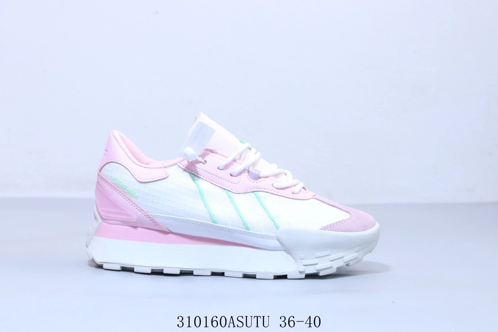 Adidas Women’s Pink White Running Sneakers Lightweight Shoes