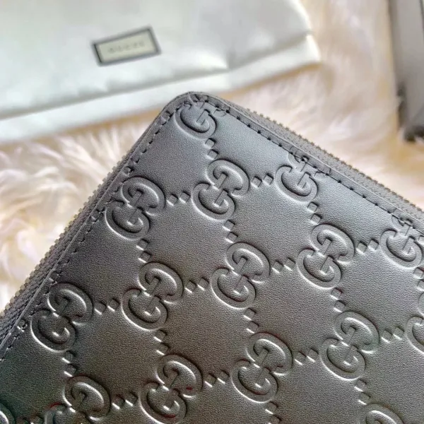Gucci GG Marmont Bee Motif Long Wallet Beige Canvas - 32