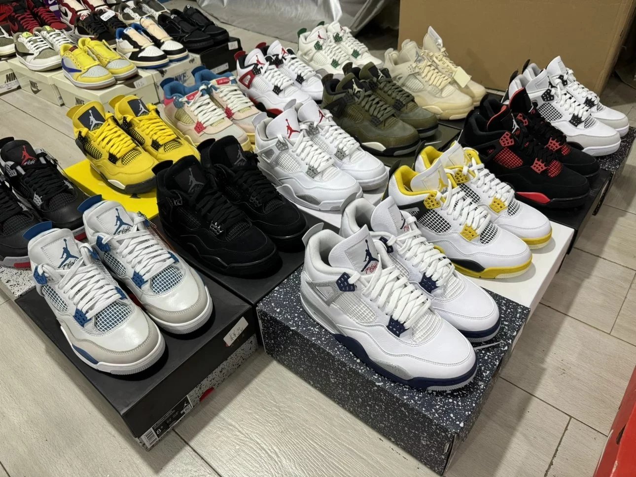 Air Jordan 4 Retro Basketball Shoes